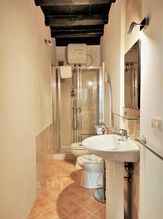 Residenza Diana- Ortigia Holidays Apartment